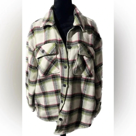 Ultra Flirt Jackets & Blazers - Ultra Flirt Shacket XL